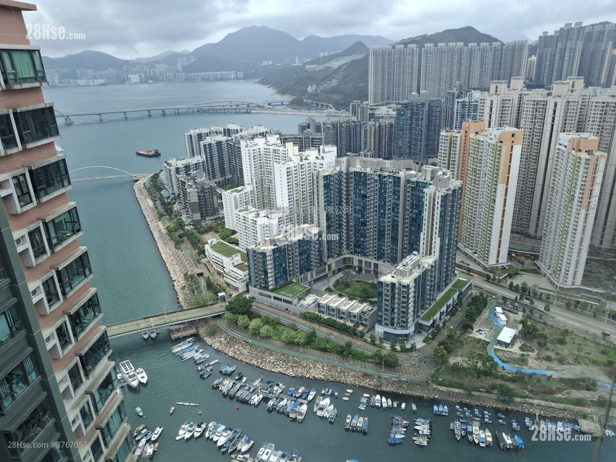 Oscar By The Sea Sell 2 Bedrooms , 1 Bathroom 526 ft²