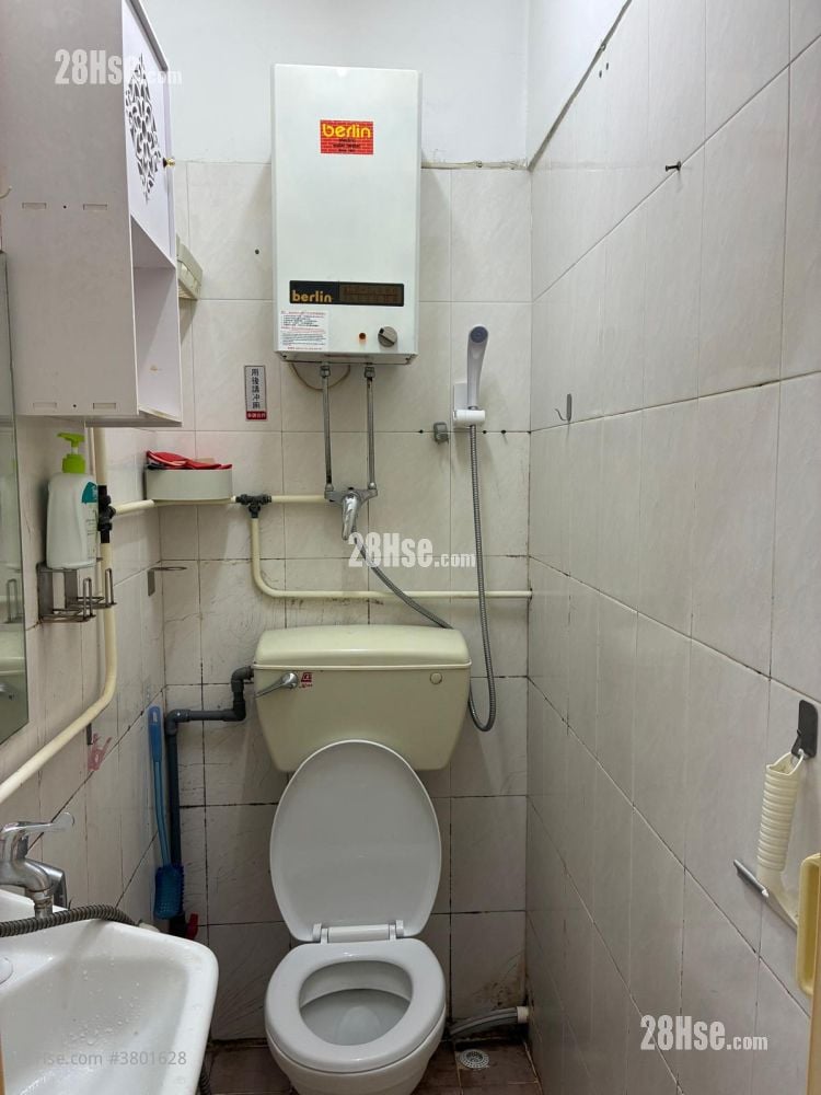 福安楼 租盘 238 平方尺