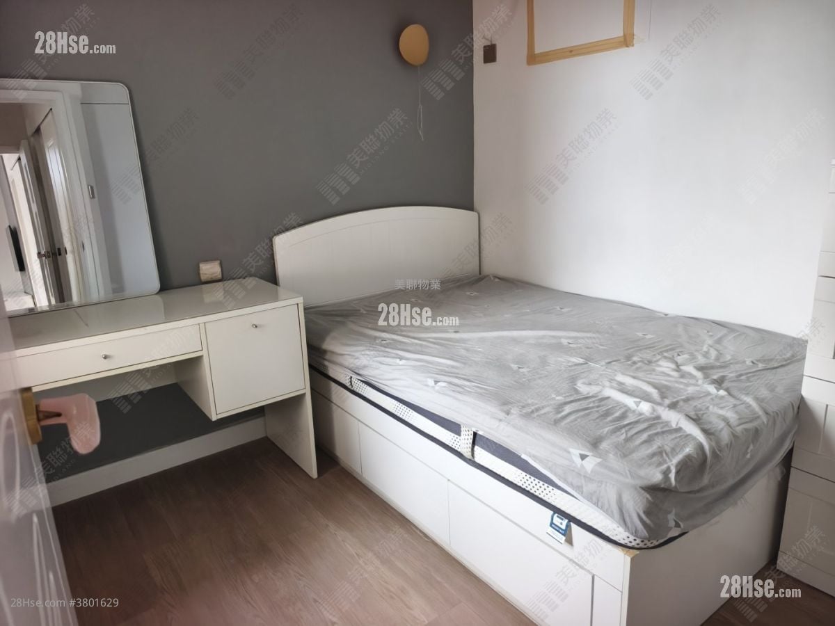 又一居 售盘 3 房 , 2 浴室 561 平方尺