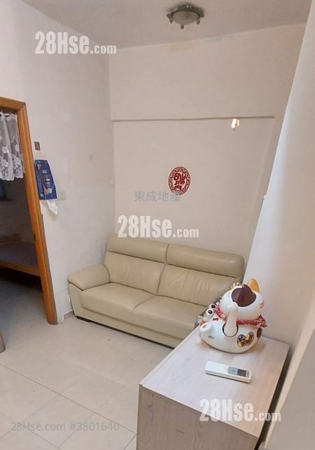 Tung Po Building Rental 2 Bedrooms , 1 Bathroom 351 ft²