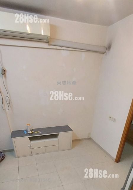 Tung Po Building Rental 2 Bedrooms , 1 Bathroom 351 ft²