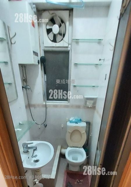 Tung Po Building Rental 2 Bedrooms , 1 Bathroom 351 ft²
