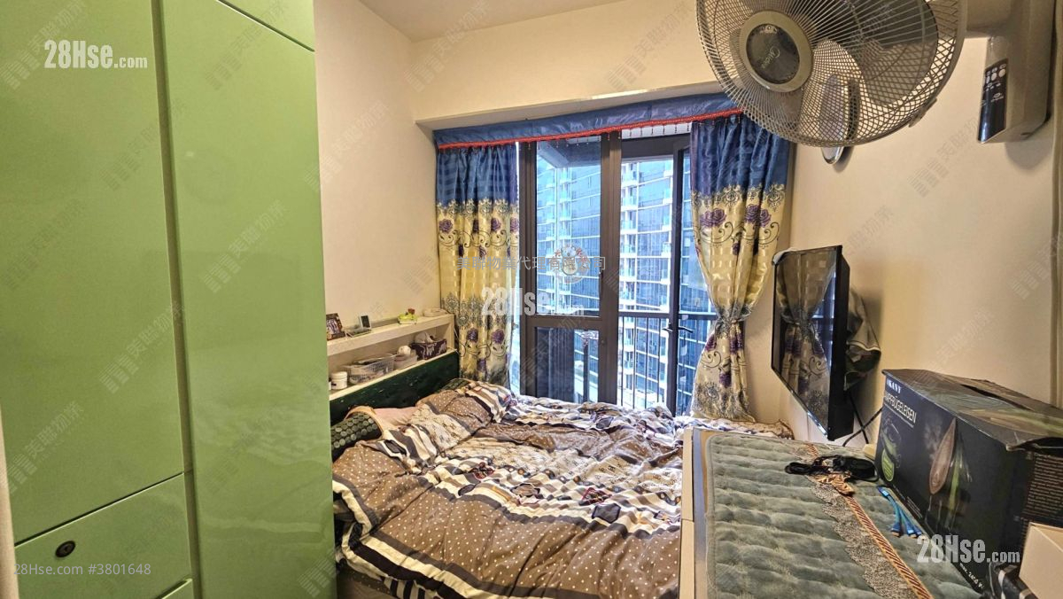 The Papillons Sell 2 Bedrooms , 1 Bathroom 529 ft²