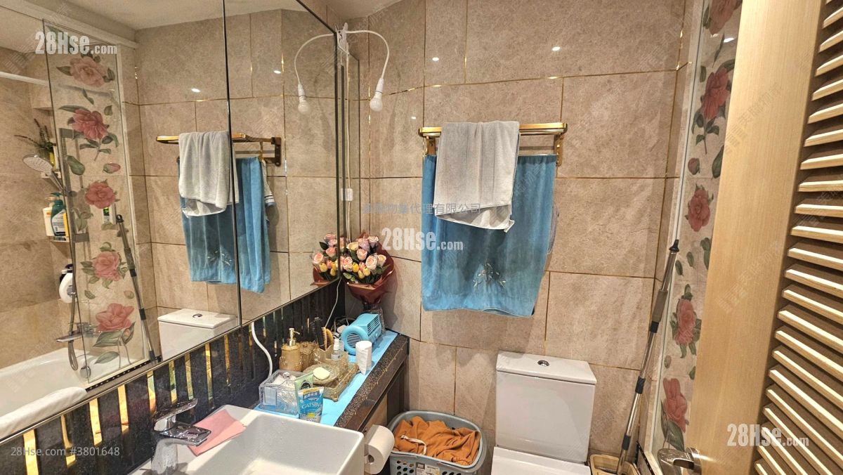 The Papillons Sell 2 Bedrooms , 1 Bathroom 529 ft²