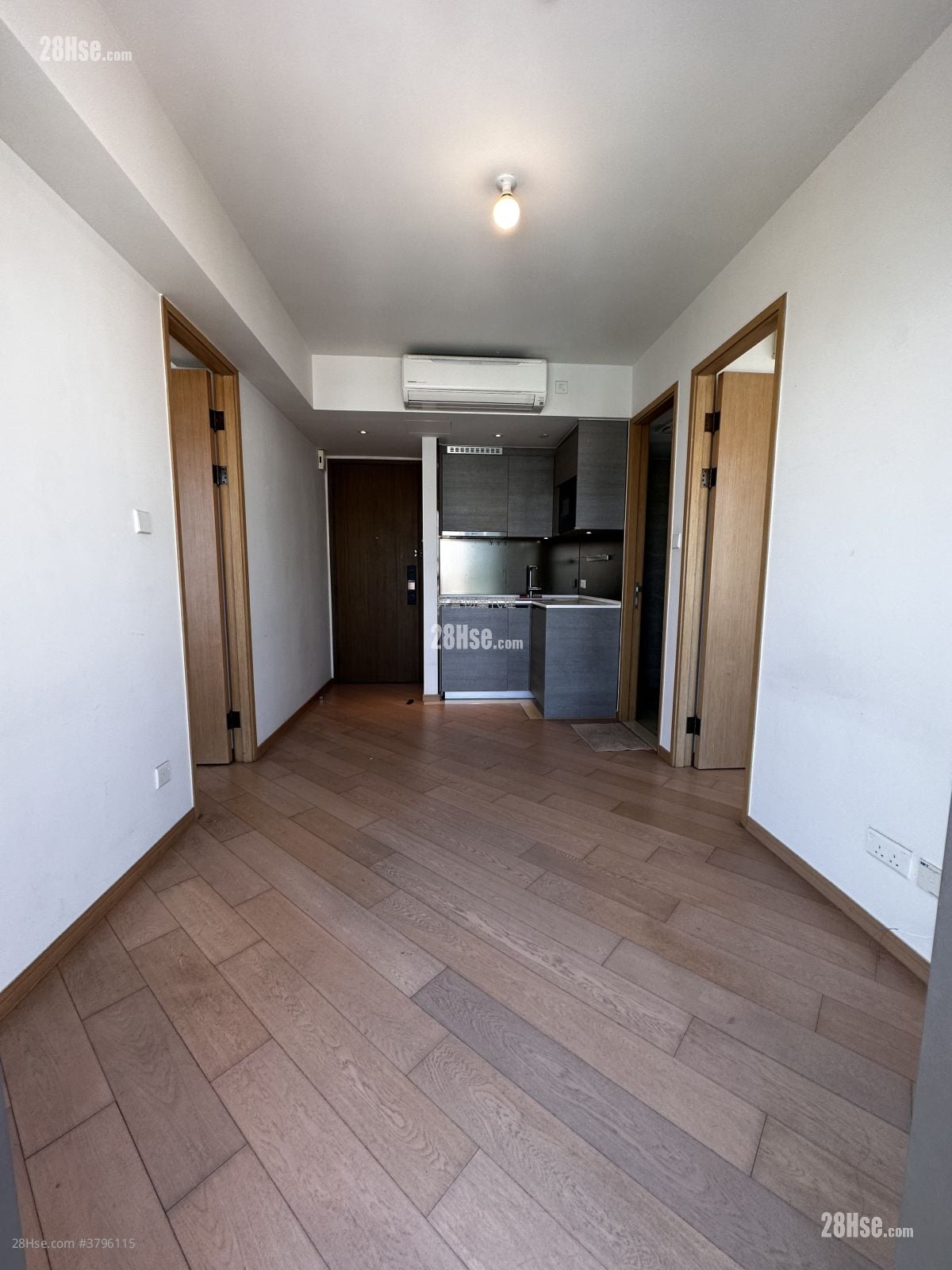 环海东岸 租盘 2 房 352 平方尺