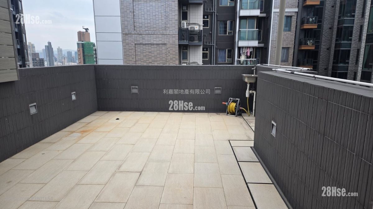 Hyde Park Rental Studio , 1 Bathroom 306 ft²