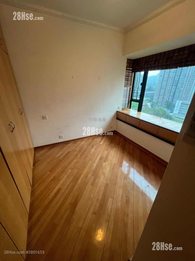 Villa Esplanada Sell 3 Bedrooms , 2 Bathrooms 684 ft²