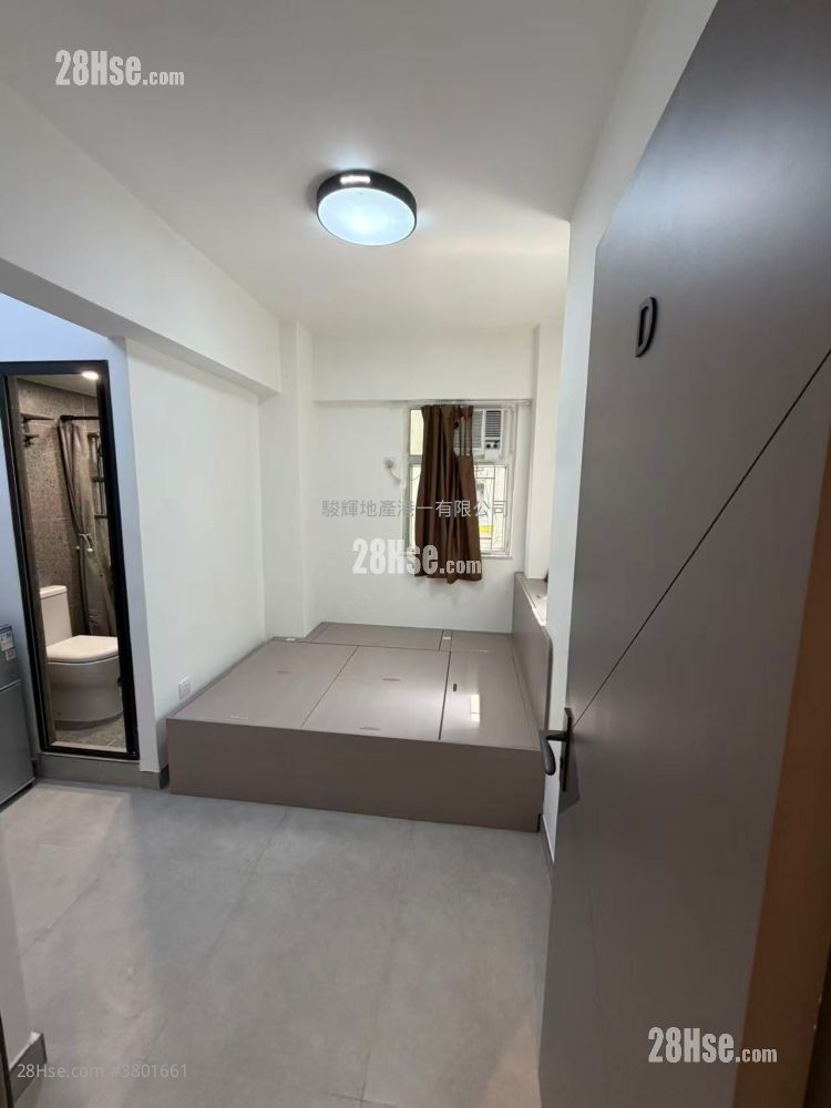 Wing Lee Building Rental Studio , 1 Bathroom 170 ft²