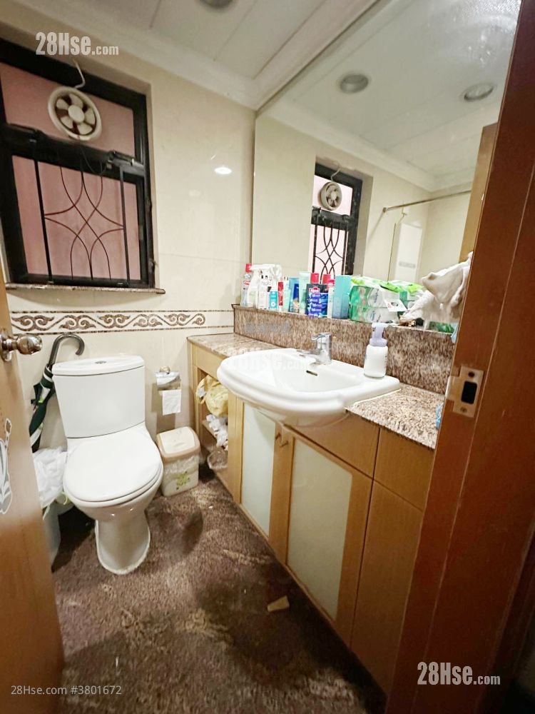 爱琴海岸 售盘 4 房 , 3 浴室 811 平方尺