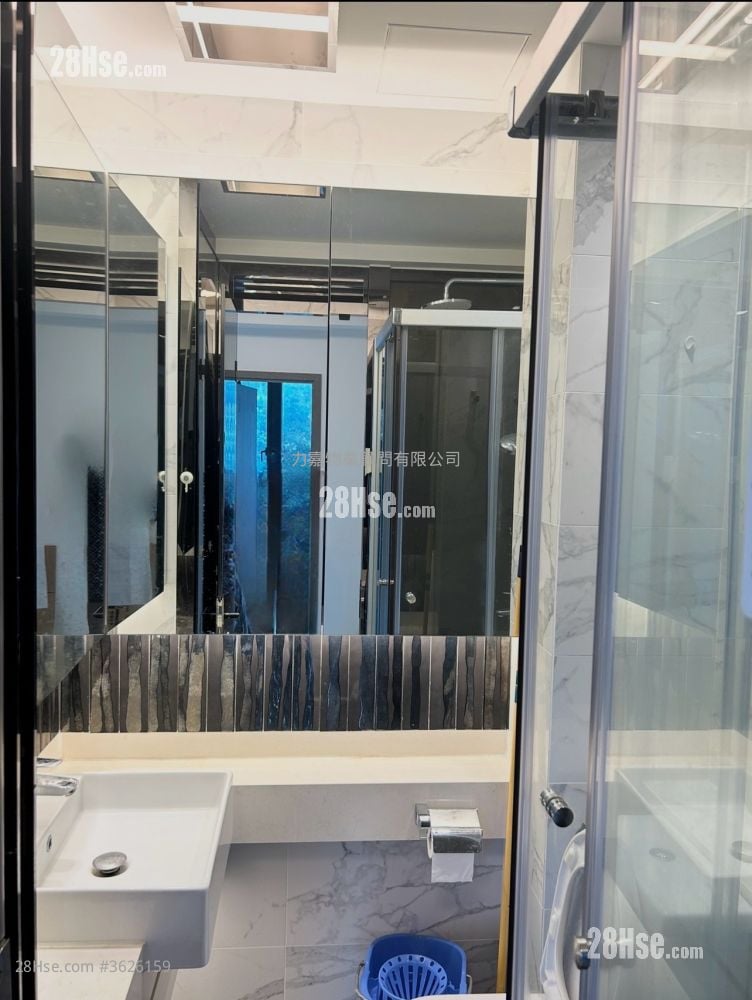 Alpine 18 Rental 1 Bedroom , 1 Bathroom 258 ft²