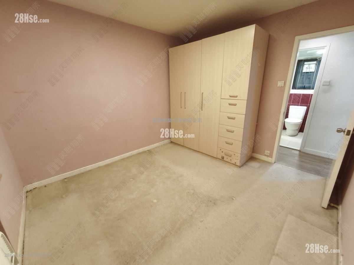 碧华花园 售盘 3 房 1,211 平方尺