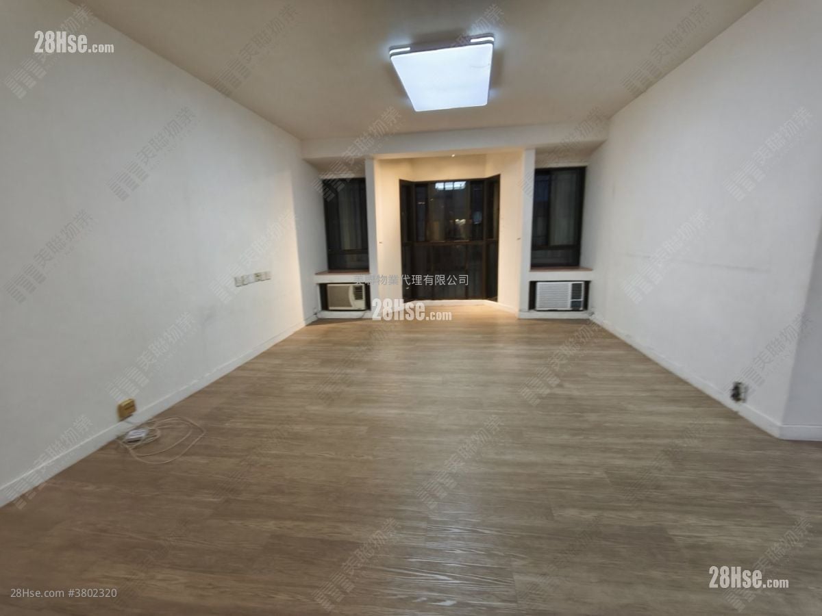 碧华花园 售盘 3 房 1,211 平方尺