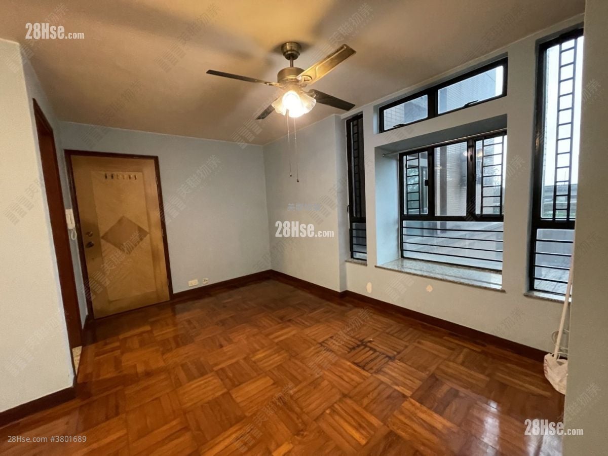 Sun Yuen Long Centre Sell 2 Bedrooms , 1 Bathroom 485 ft²