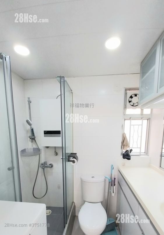 福怡大厦 租盘 2 房 , 1 浴室 373 平方尺