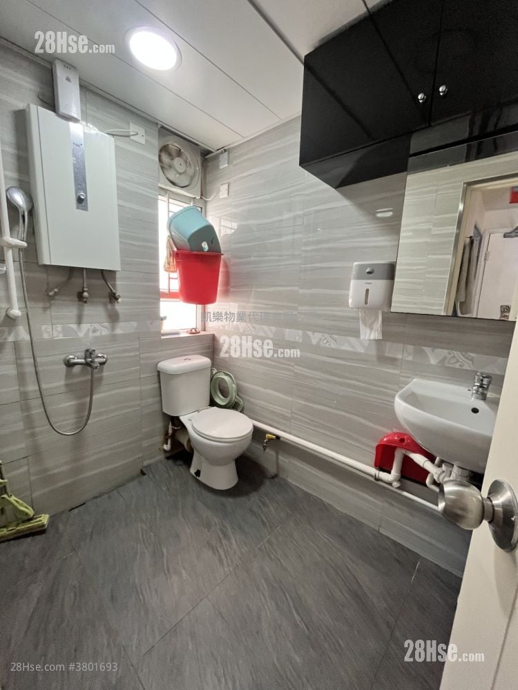 启朗苑 售盘 2 房 , 1 浴室 460 平方尺