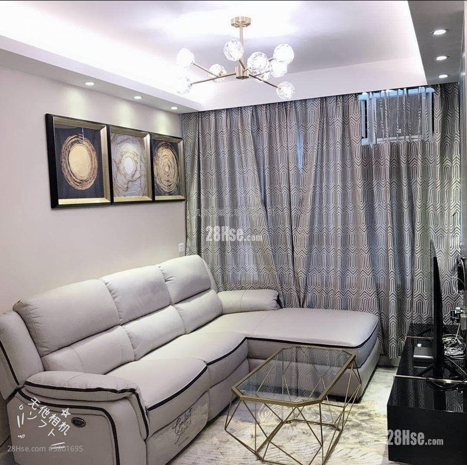 Kai Long Court Sell 1 Bedroom 384 ft²