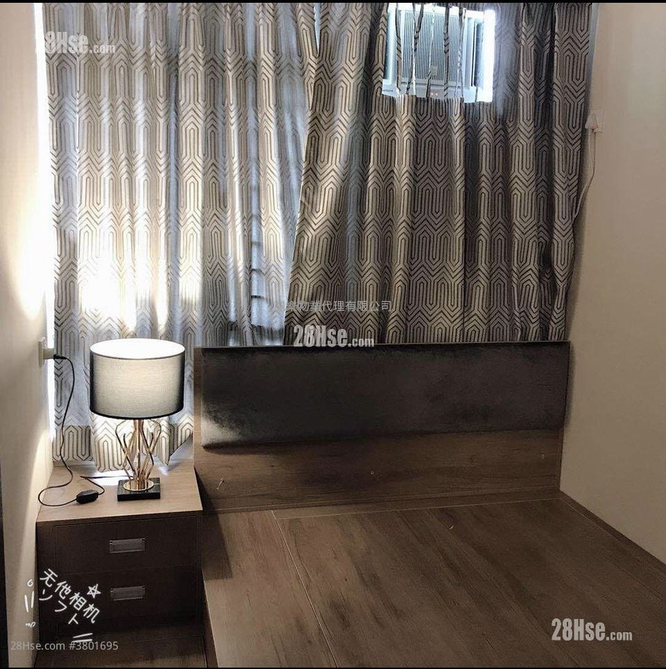 Kai Long Court Sell 1 Bedroom 384 ft²