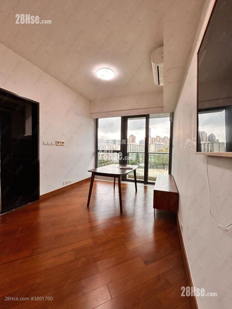 Ultima Rental 2 Bedrooms , 3 Bathrooms 902 ft²