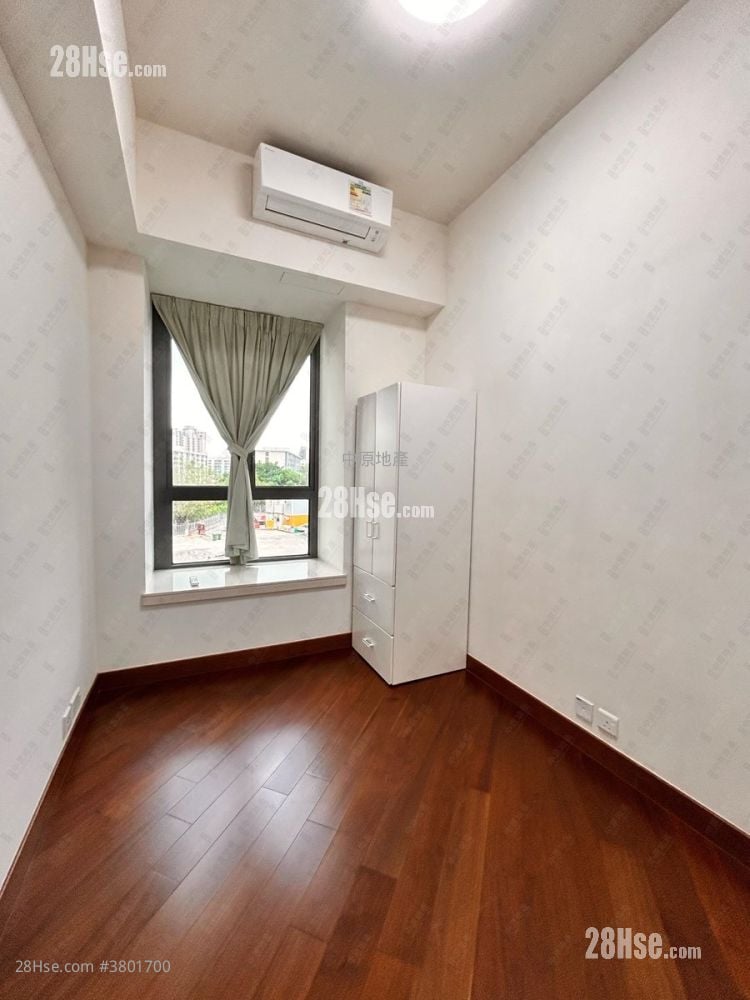 Ultima Rental 2 Bedrooms , 3 Bathrooms 902 ft²