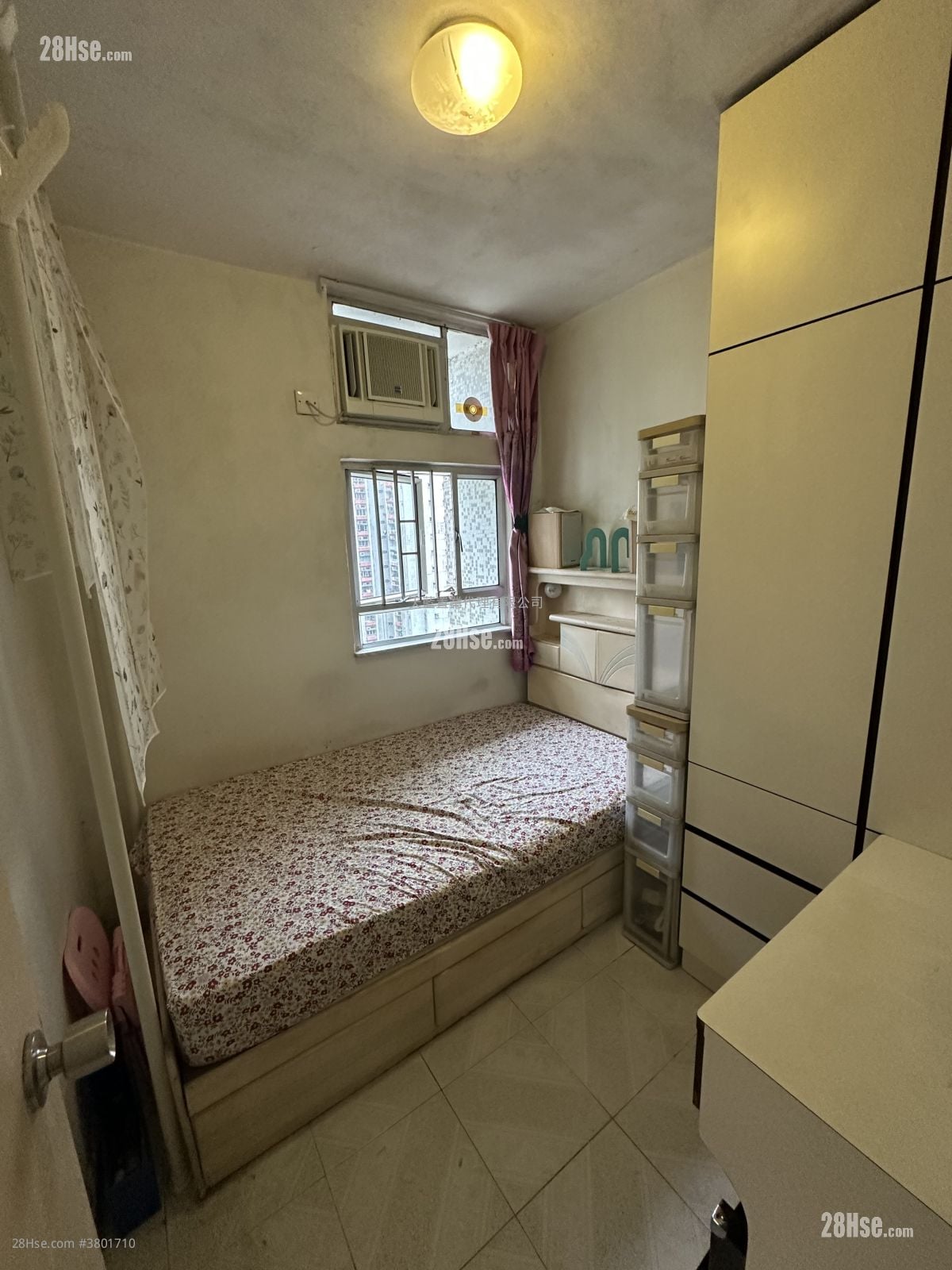 Ying Ming Court Sell 3 Bedrooms , 1 Bathroom 554 ft²