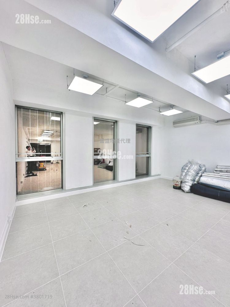 Cre Centre Rental 1 Toilet