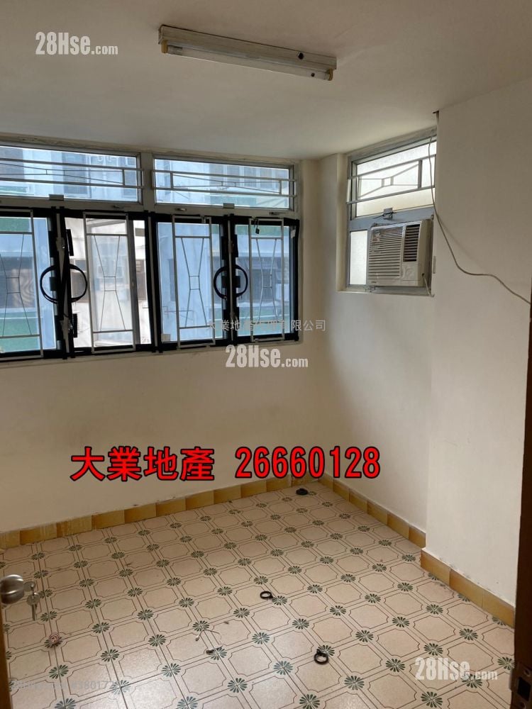 唐楼 租盘 2 房 , 1 浴室 564 平方尺