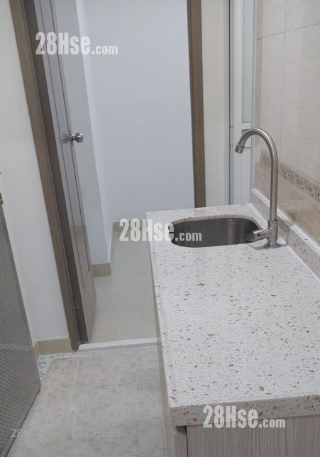 新填地街23号 租盘 1 房 , 1 浴室 330 平方尺