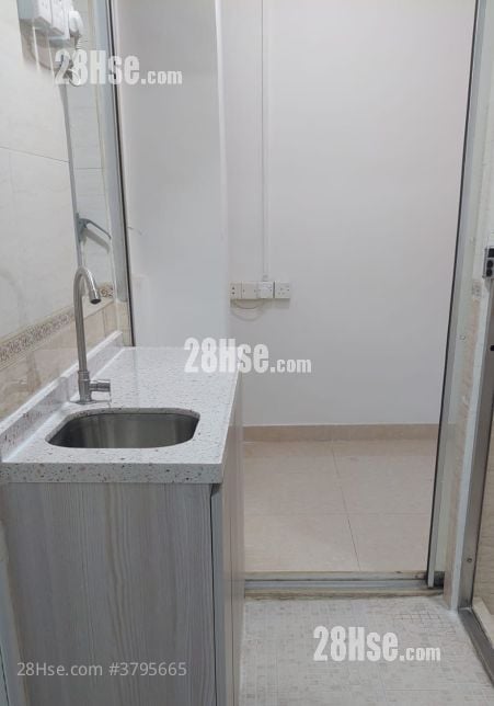 新填地街23号 租盘 1 房 , 1 浴室 330 平方尺