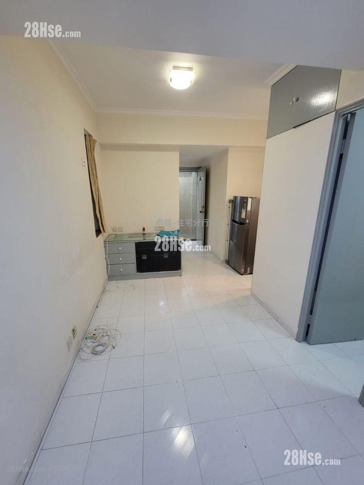 Po Sing Centre Sell 1 Bedroom , 1 Bathroom 329 ft²