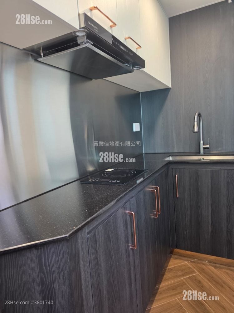 励志大厦 租盘 1 房 , 1 浴室 301 平方尺