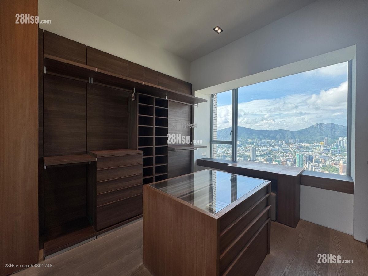 No. 15 Homantin Hill Rental 3 Bedrooms , 3 Bathrooms 3,170 ft²