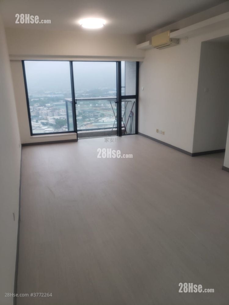 Park Signature Rental 4 Bedrooms , 2 Bathrooms 951 ft²