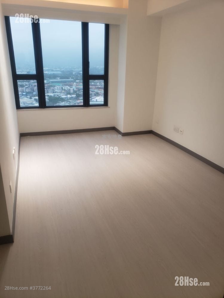 Park Signature Rental 4 Bedrooms , 2 Bathrooms 951 ft²