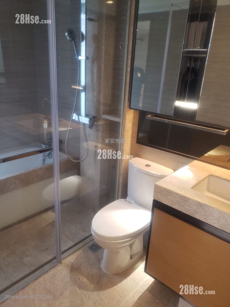 Park Signature Rental 4 Bedrooms , 2 Bathrooms 951 ft²