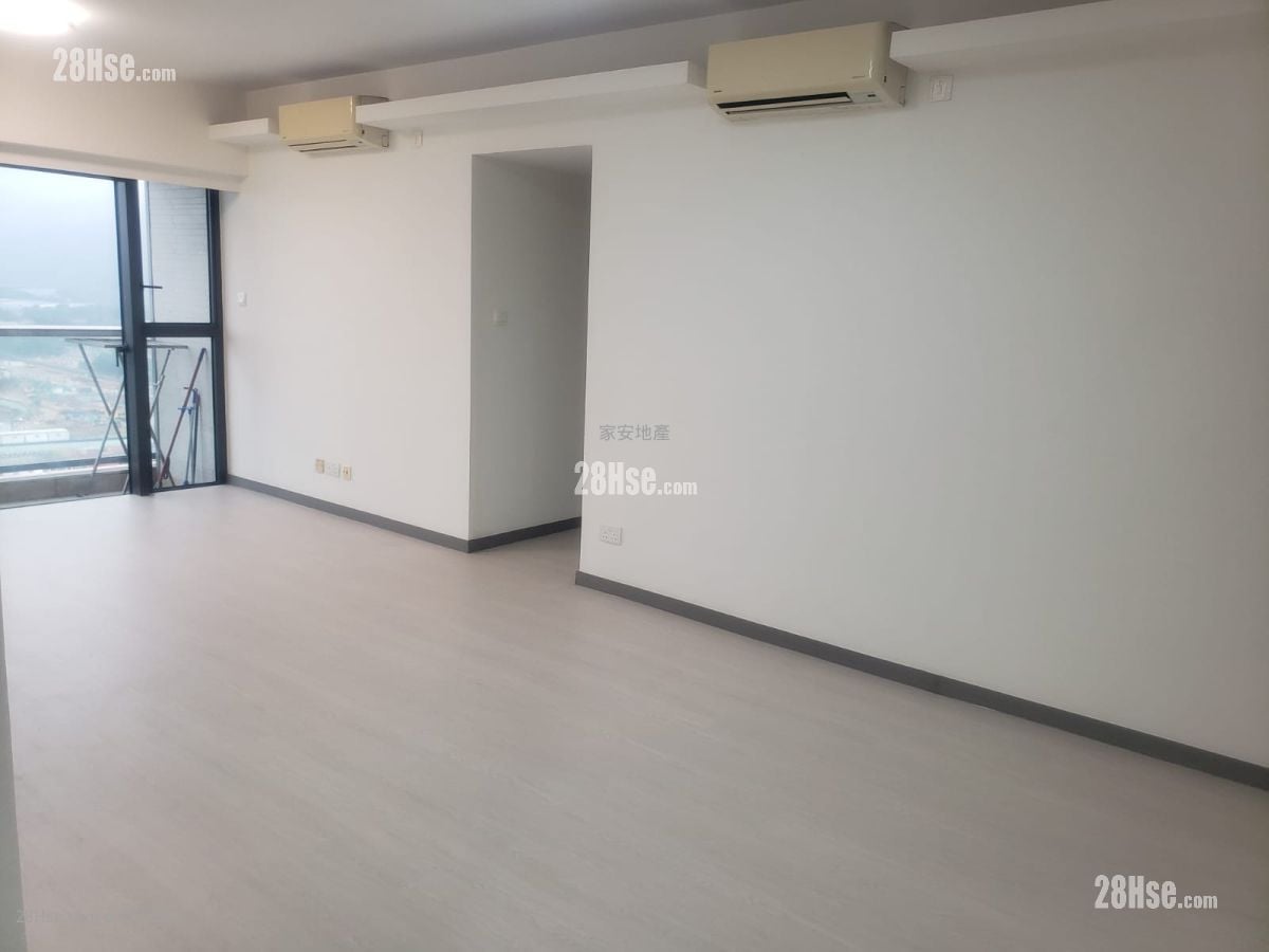 Park Signature Rental 4 Bedrooms , 2 Bathrooms 951 ft²