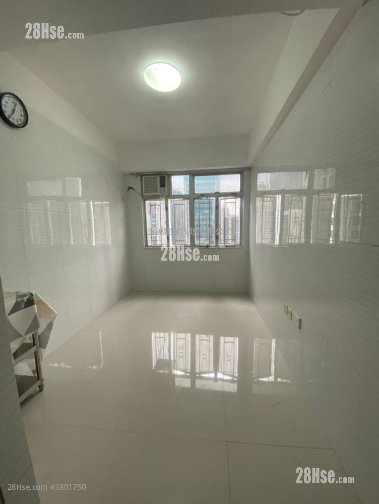 Chau Hop Shing Building Rental 1 Bathroom 130 ft²