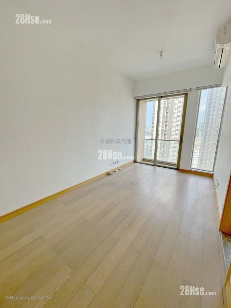 Star Ruby Sell Studio , 1 Bathroom 321 ft²