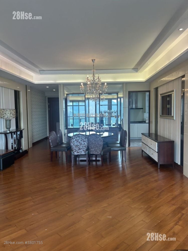 The Palazzo Rental 4 Bedrooms , 4 Bathrooms 1,847 ft²