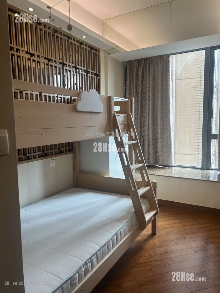 The Palazzo Rental 4 Bedrooms , 4 Bathrooms 1,847 ft²