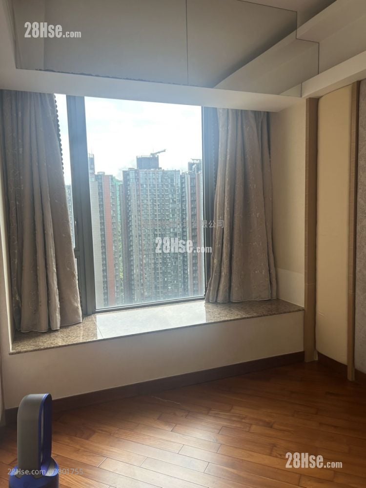 The Palazzo Rental 4 Bedrooms , 4 Bathrooms 1,847 ft²