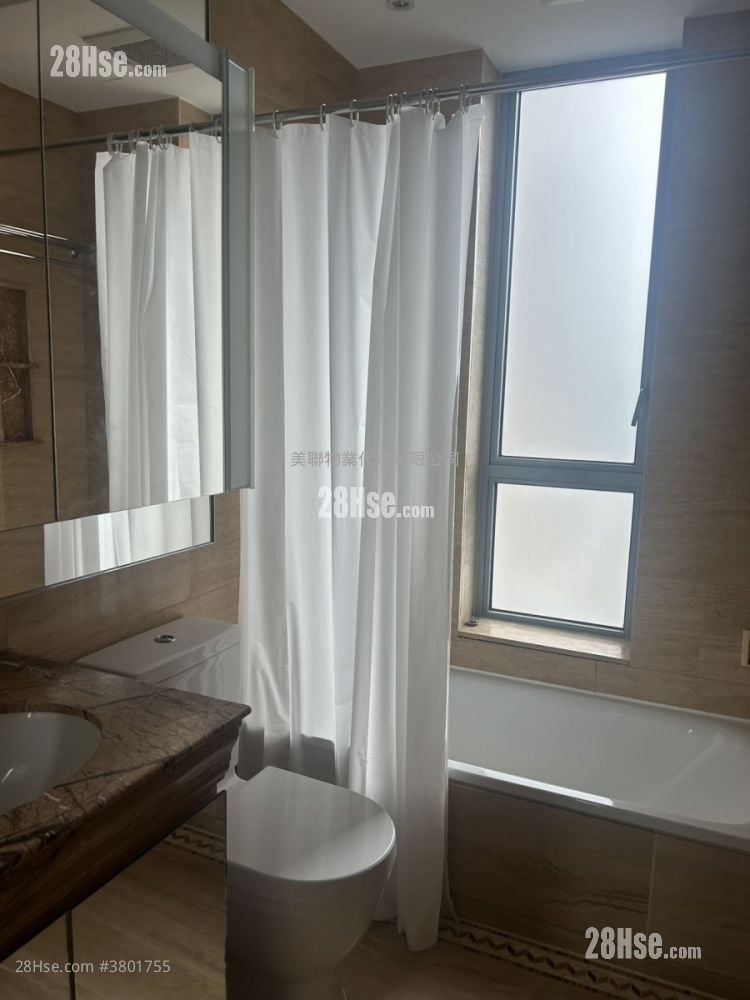 The Palazzo Rental 4 Bedrooms , 4 Bathrooms 1,847 ft²