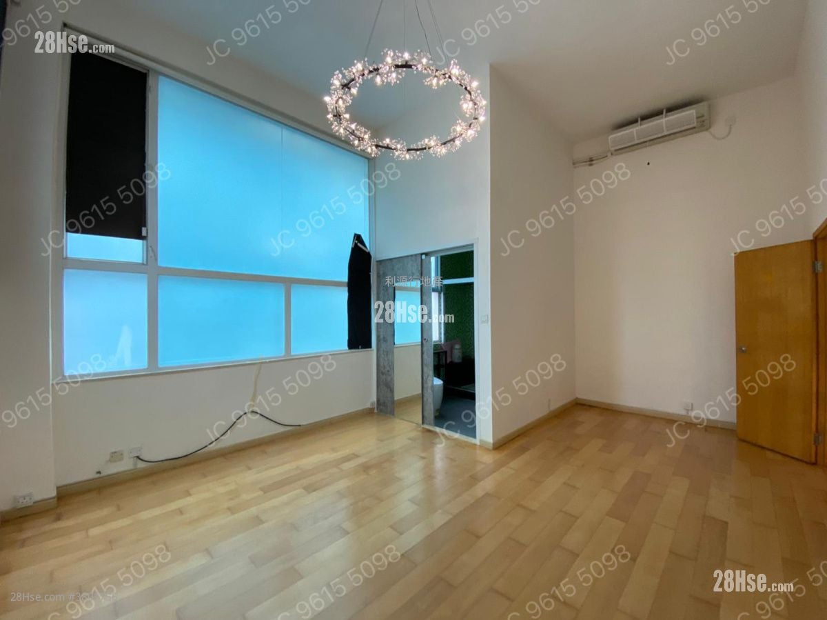 村屋 租盘 5+ 房 , 5+ 浴室 1,600 平方尺