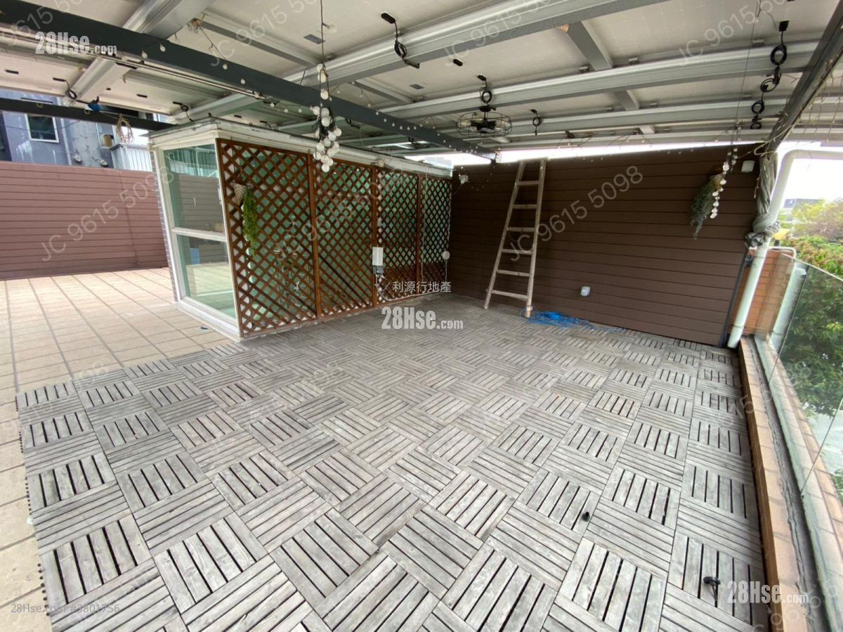 村屋 租盘 5+ 房 , 5+ 浴室 1,600 平方尺