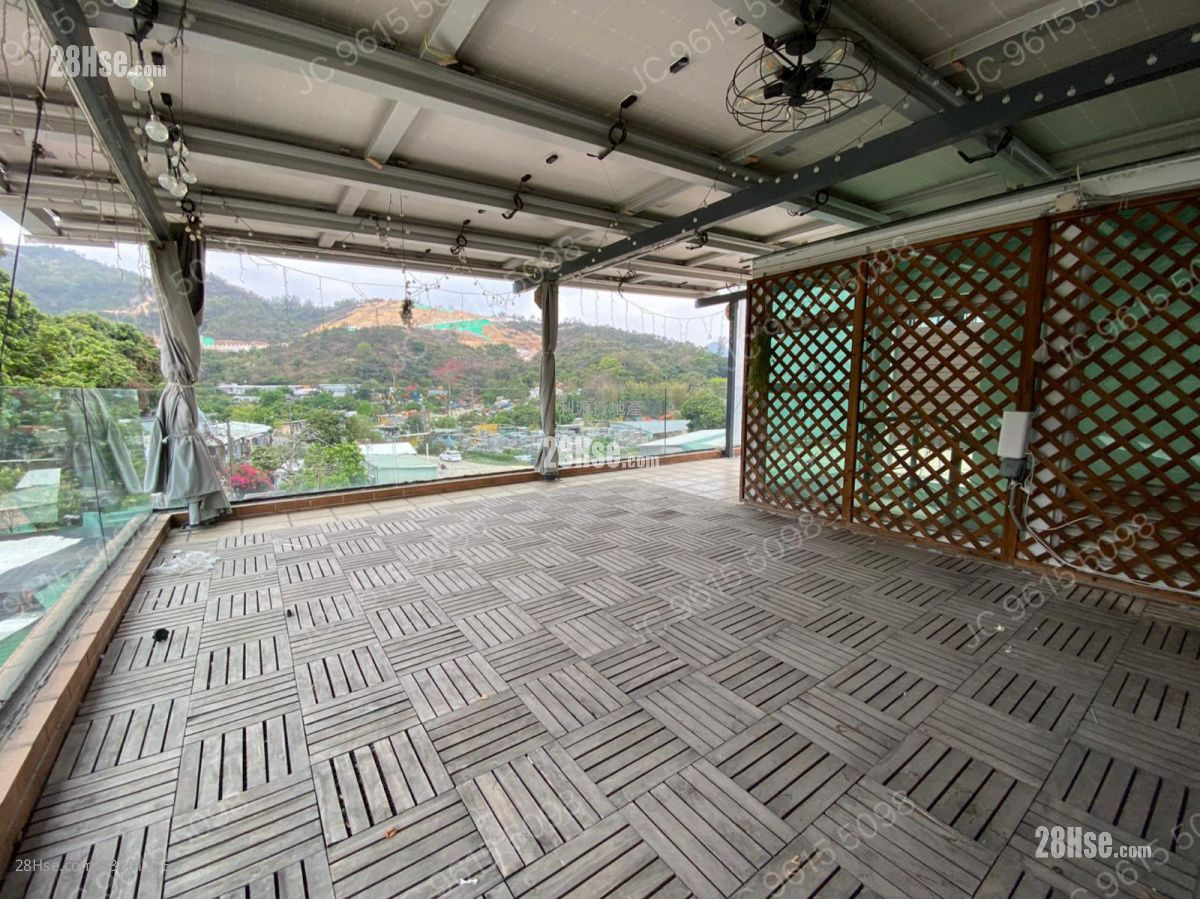 村屋 租盘 5+ 房 , 5+ 浴室 1,600 平方尺