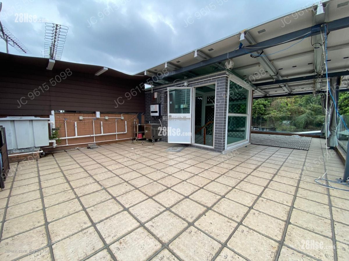 村屋 租盘 5+ 房 , 5+ 浴室 1,600 平方尺