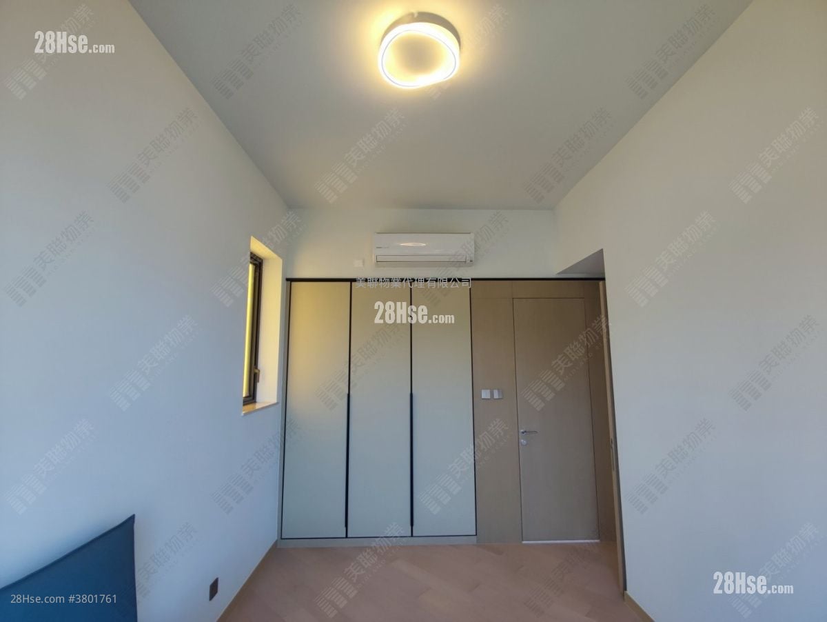 珑珀山 租盘 4 房 , 3 浴室 1,235 平方尺