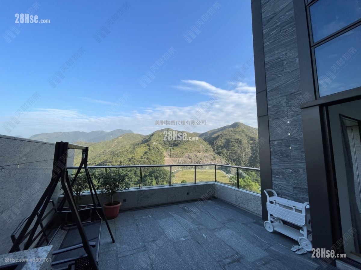 珑珀山 租盘 4 房 , 3 浴室 1,235 平方尺