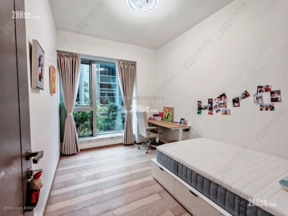 Mount Regalia Sell 4 Bedrooms , 4 Bathrooms 1,612 ft²