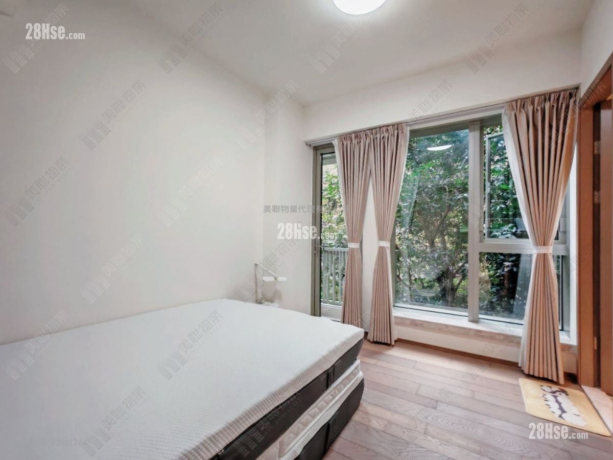 Mount Regalia Sell 4 Bedrooms , 4 Bathrooms 1,612 ft²