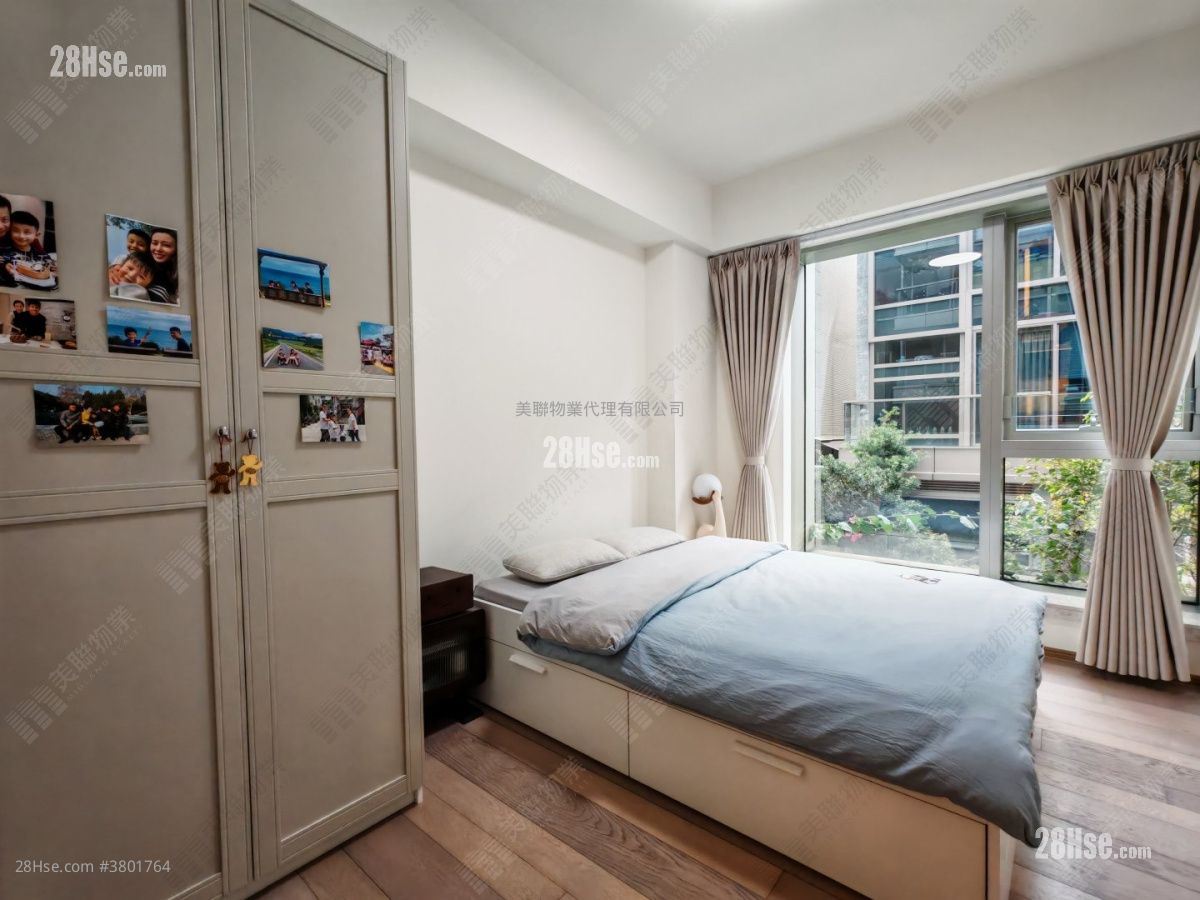 Mount Regalia Sell 4 Bedrooms , 4 Bathrooms 1,612 ft²